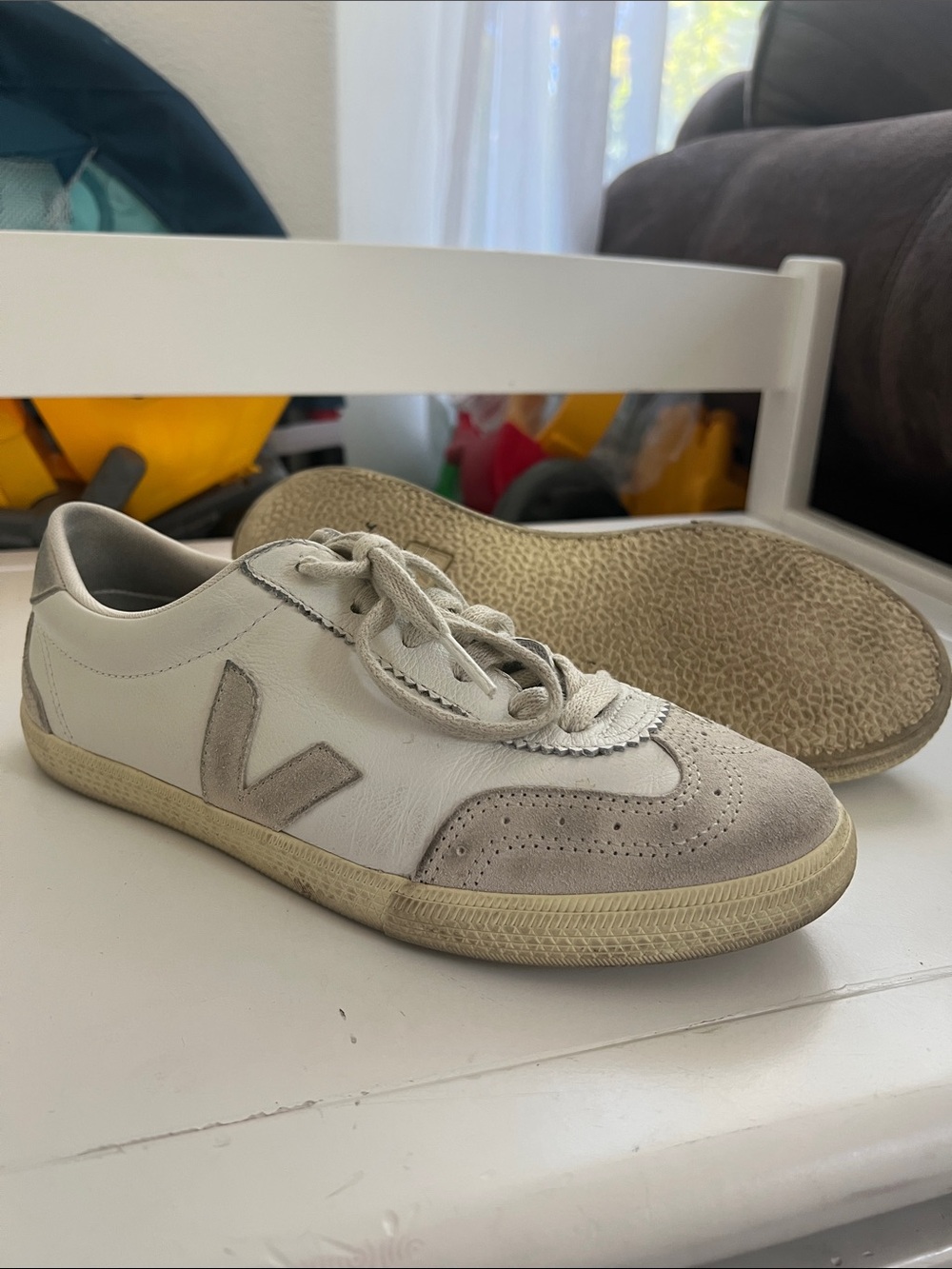 Veja Volley Bicolor Low-Top Sneakers